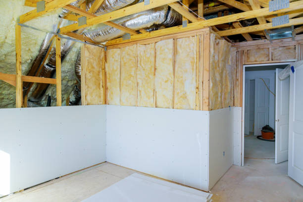 Best Garage Insulation Installation  in Whitehall, MI